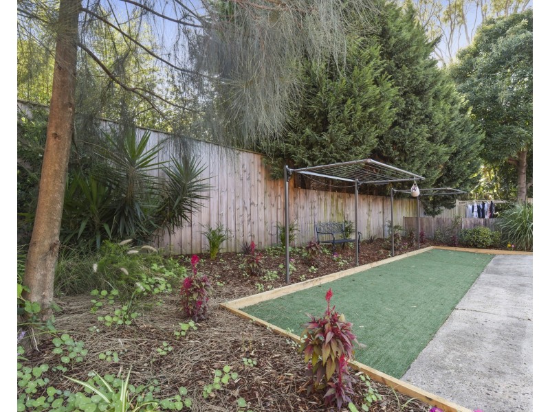 2/8 Burt Street, Rozelle NSW 2039