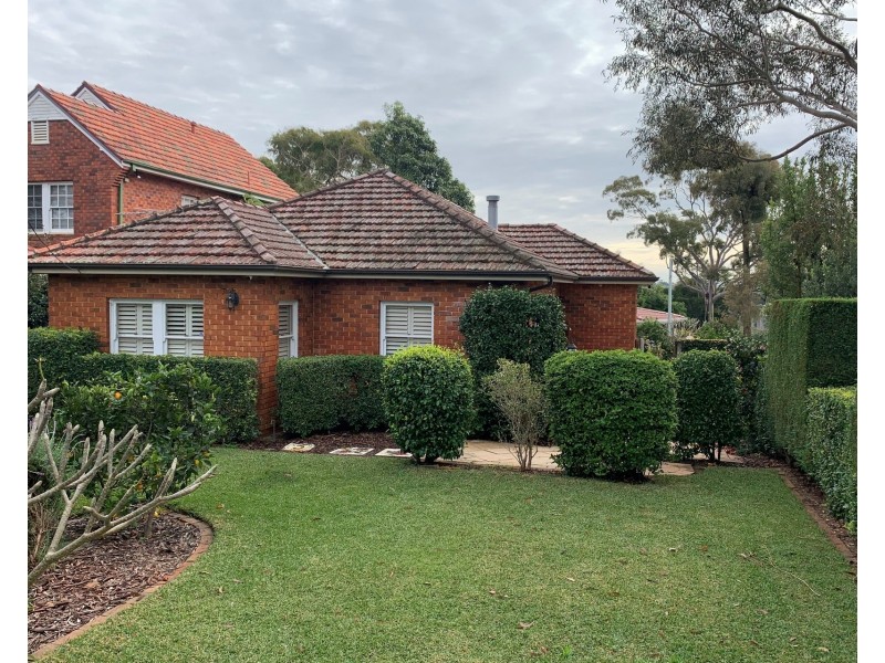 103 Edinburgh Road, Castlecrag NSW 2068