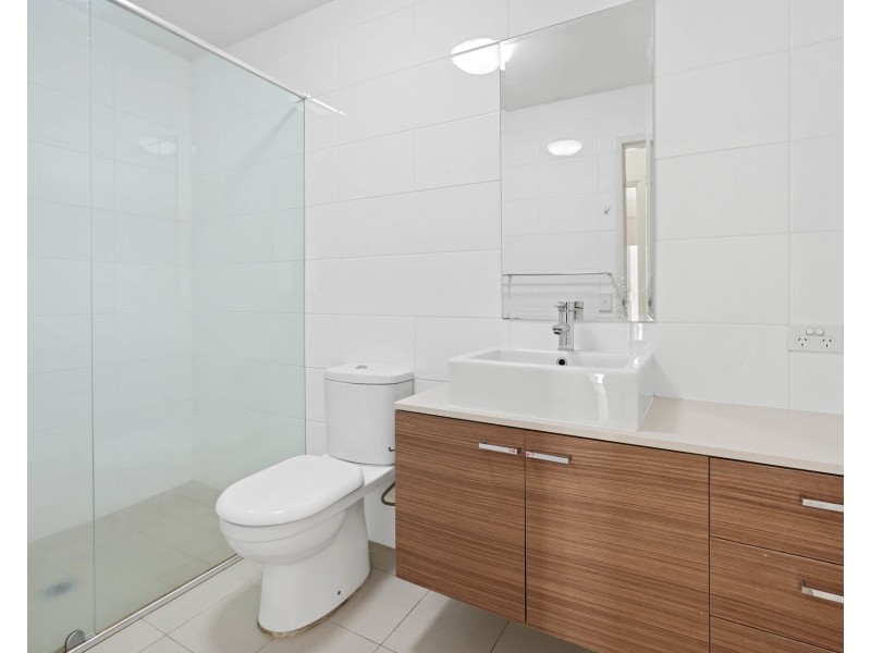 Level 6/66/17 Orchards Avenue, Breakfast Point NSW 2137