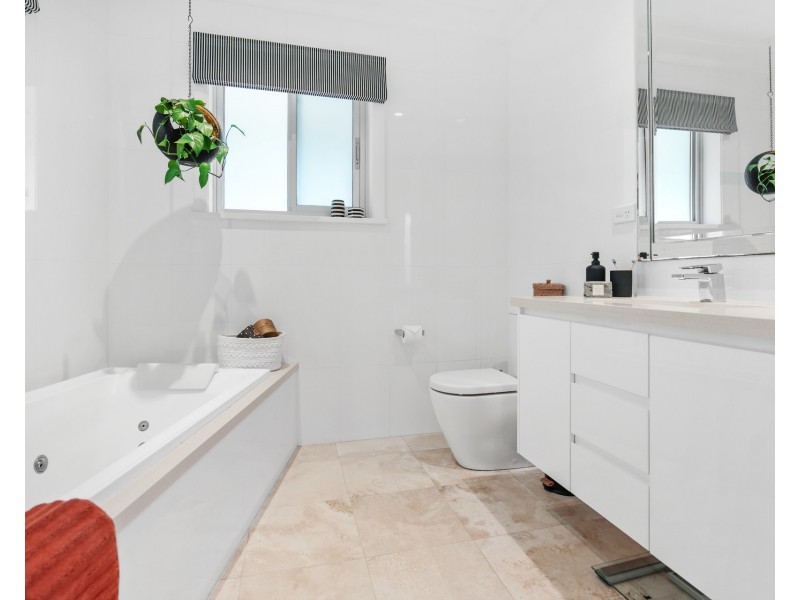 5 Linden Way, Castlecrag NSW 2068