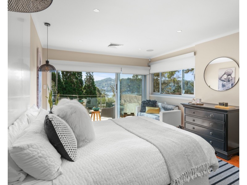 5 Linden Way, Castlecrag NSW 2068