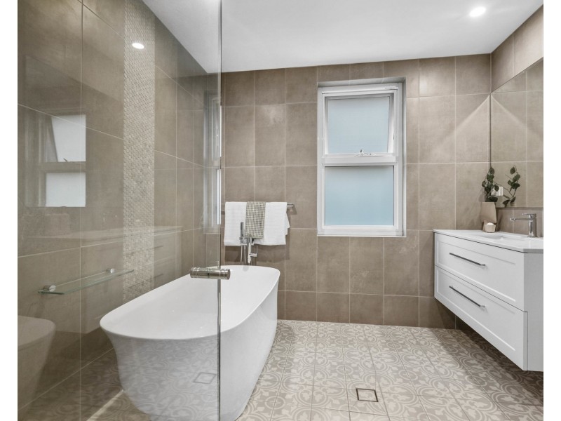 12 Drake Street, Artarmon NSW 2064