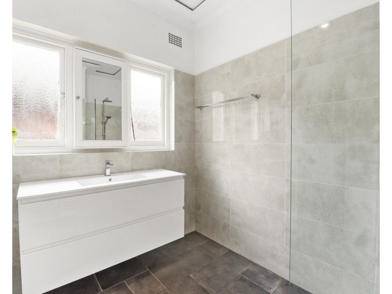 31 Dalrymple Avenue, Chatswood NSW 2067