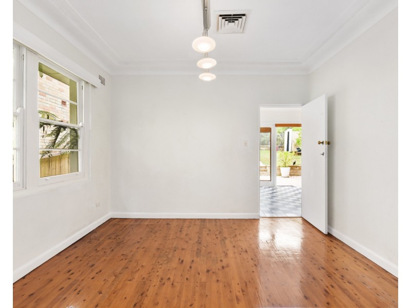 31 Dalrymple Avenue, Chatswood NSW 2067