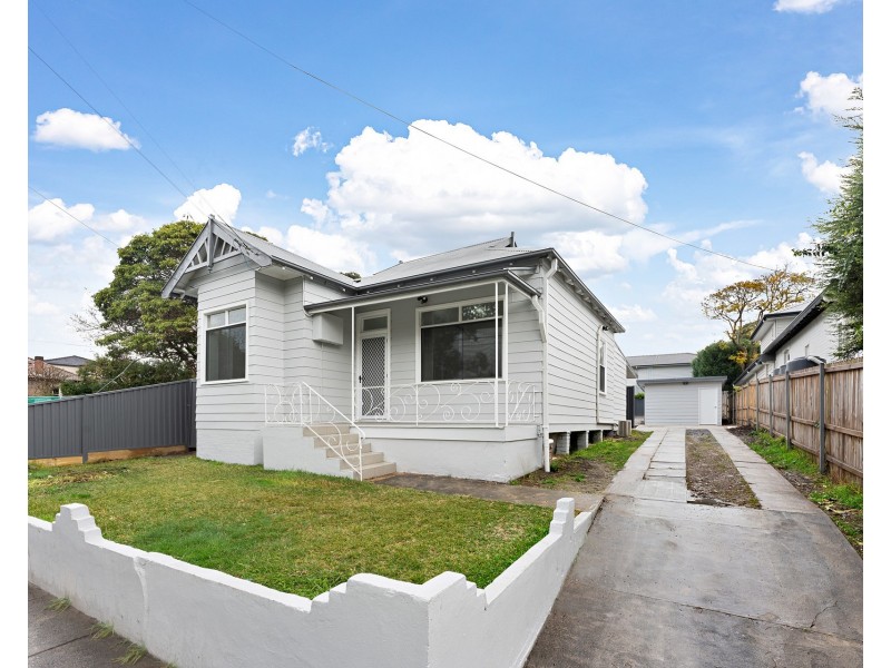 68A Warrane Road, Willoughby NSW 2068