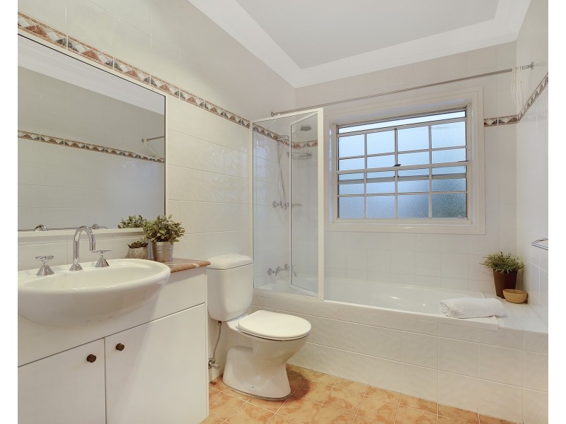 2A Harris Street, Willoughby NSW 2068