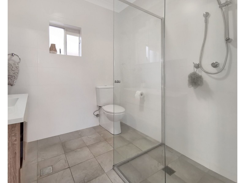 4 Lancaster Avenue, Melrose Park NSW 2114