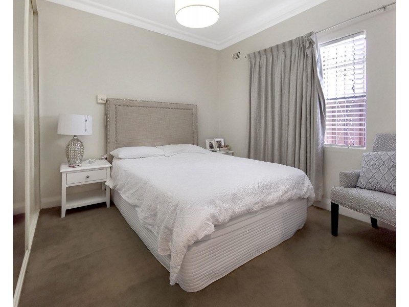 4 Lancaster Avenue, Melrose Park NSW 2114