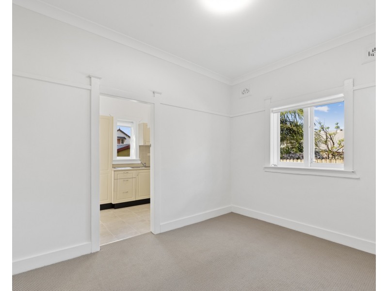 1 Oakville Road, Willoughby NSW 2068