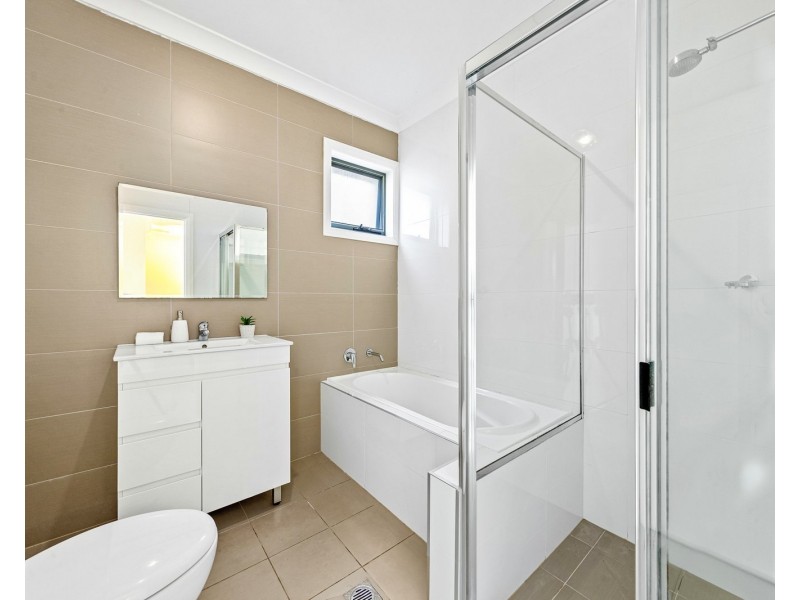 2/27 Charles Street, Carlingford NSW 2118