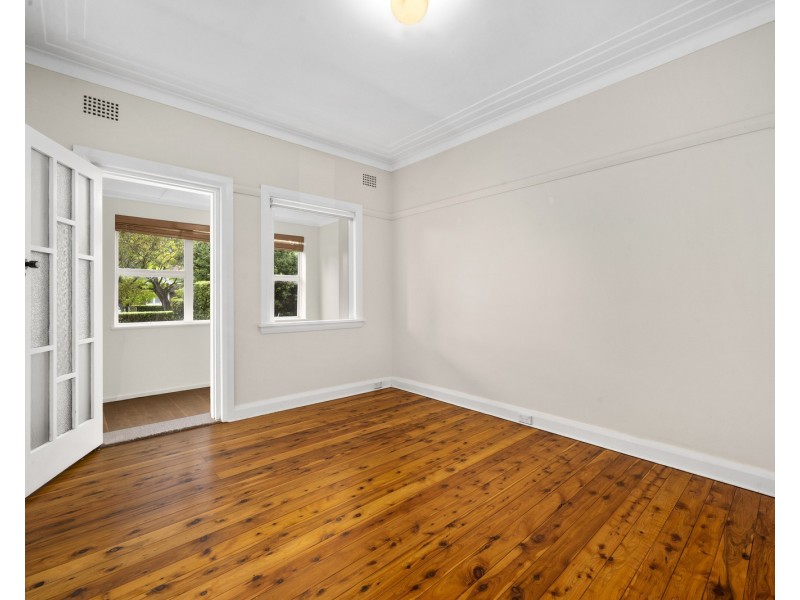 21 Robert Street, Willoughby NSW 2068