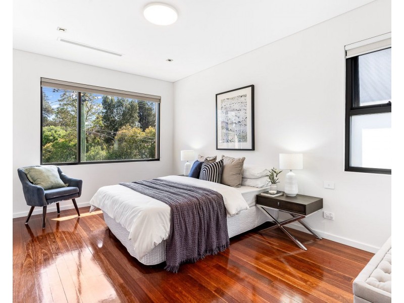 74 Laurel Street, Willoughby NSW 2068