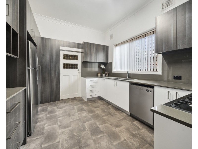 2 Smith Road, Artarmon NSW 2064