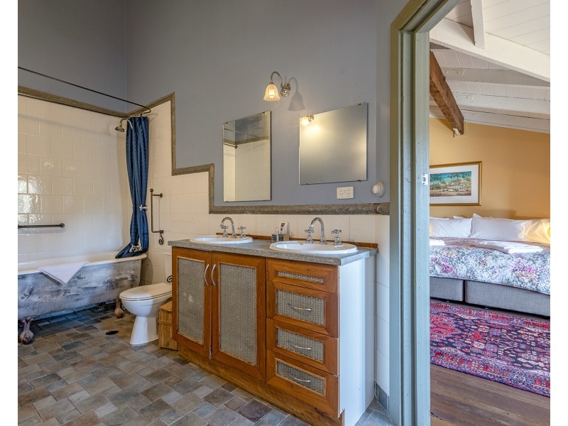 36 Mount Street, Leura NSW 2780
