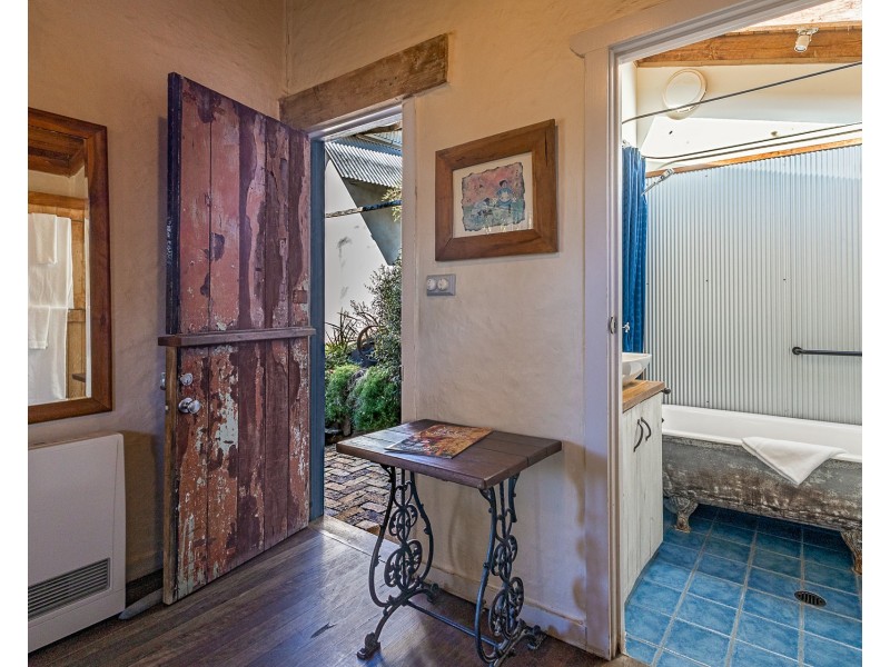 36 Mount Street, Leura NSW 2780