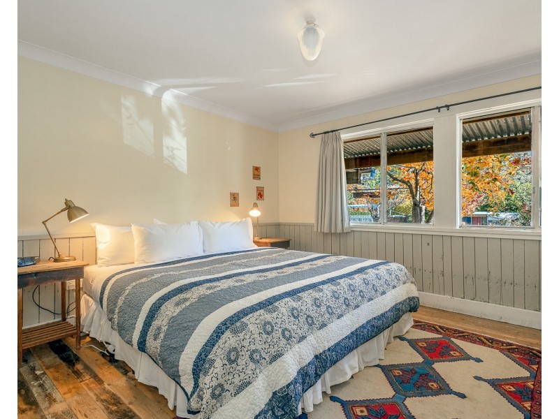 61 Kings Road, Leura NSW 2780