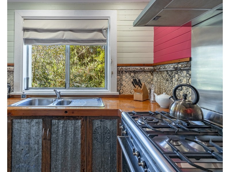 61 Kings Road, Leura NSW 2780