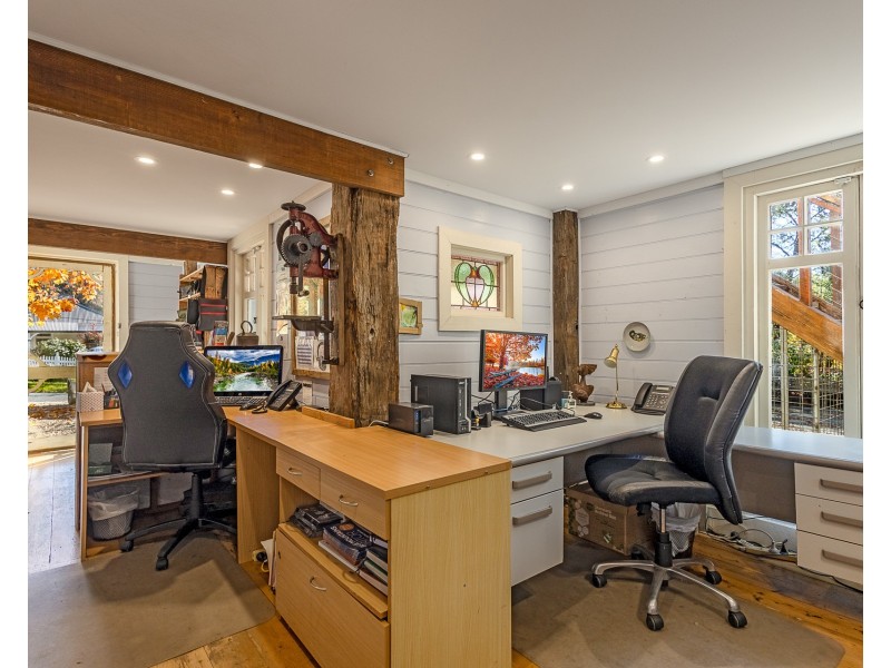 61 Kings Road, Leura NSW 2780