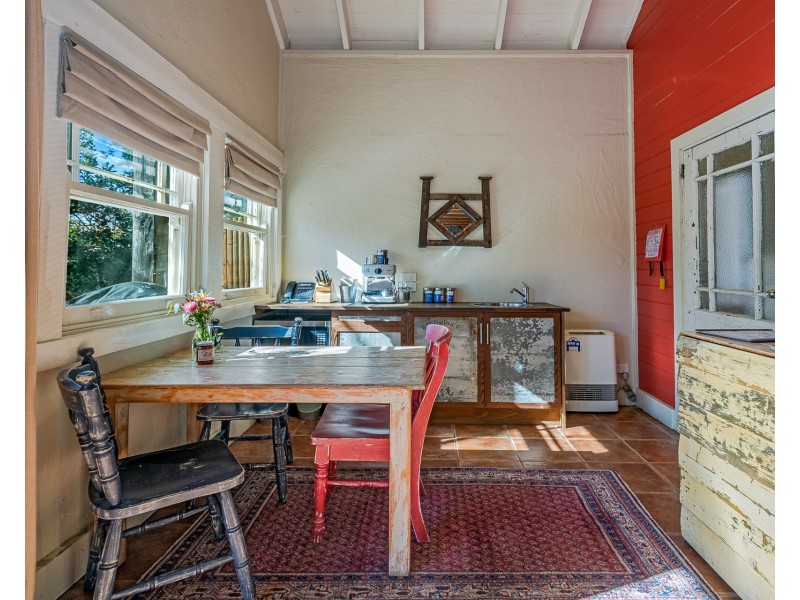 61 Kings Road, Leura NSW 2780