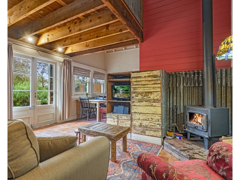 61 Kings Road, Leura NSW 2780