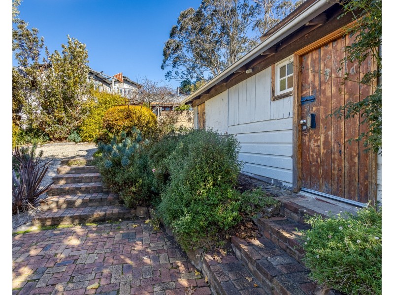 63 Kings Road, Leura NSW 2780