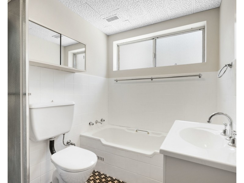 2/288 Penshurst Street, Willoughby NSW 2068