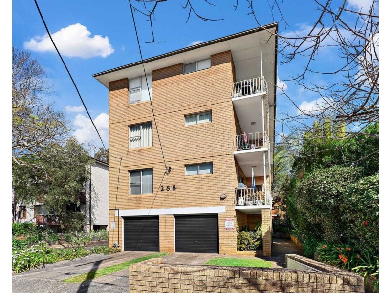 2/288 Penshurst Street, Willoughby NSW 2068