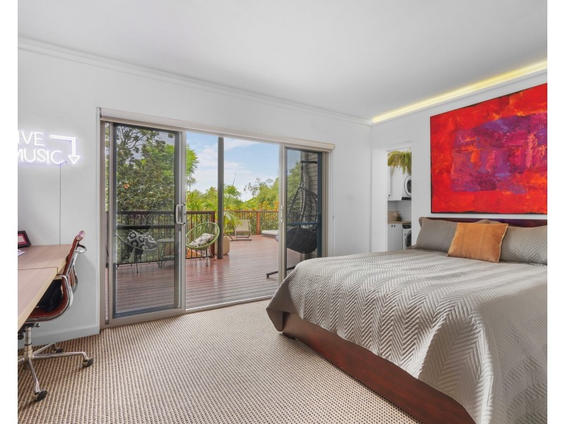 104 The Bulwark, Castlecrag NSW 2068