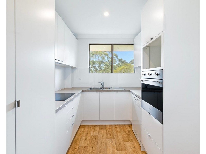 13/12 Cambridge St Street, Cammeray NSW 2062