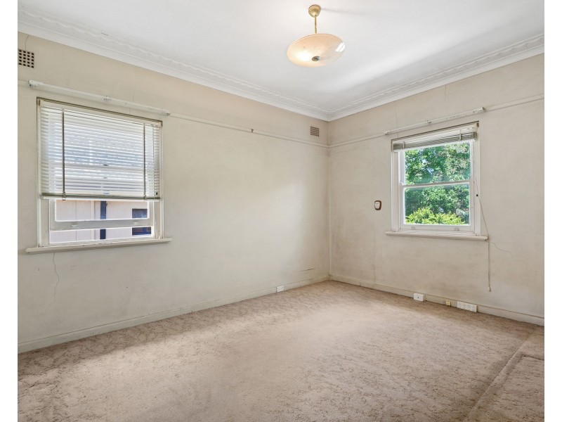 8 Morvan Street, West Ryde NSW 2114