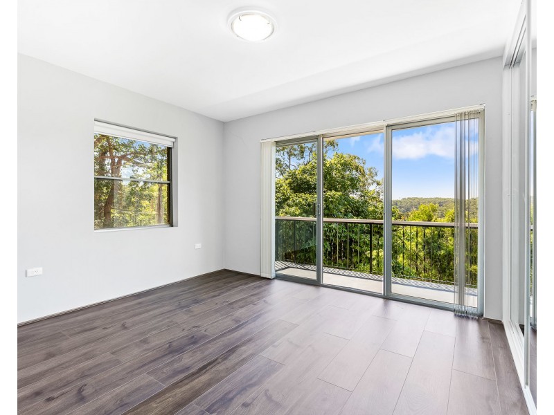 76B Moons Avenue, Lugarno NSW 2210