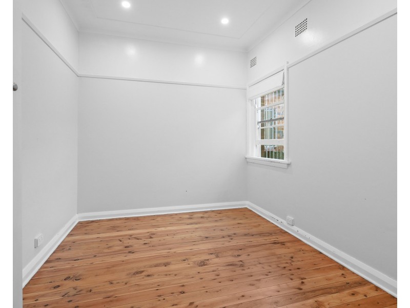 2a Clanwilliam Street, Willoughby NSW 2068