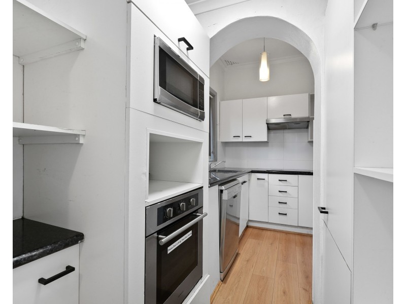 2 Clanwilliam Street, Willoughby NSW 2068