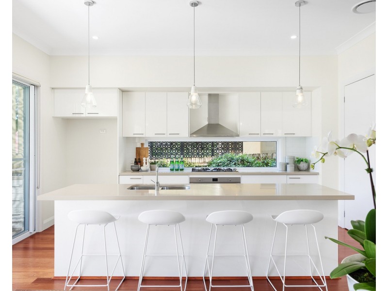 37 Cowan Road, St Ives NSW 2075