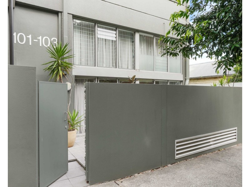 2/101-103 Queen Street, Beaconsfield NSW 2015