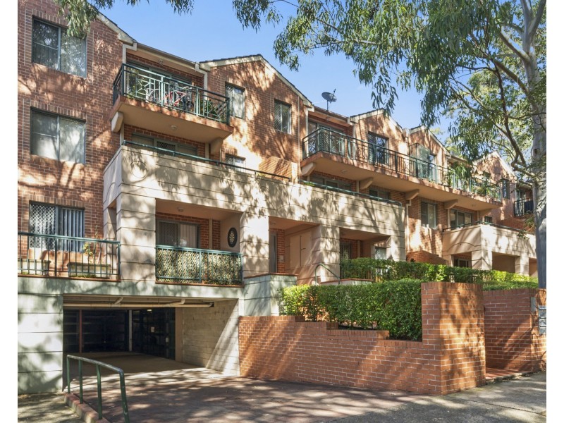 24/2 Fehon Road, Chatswood NSW 2067
