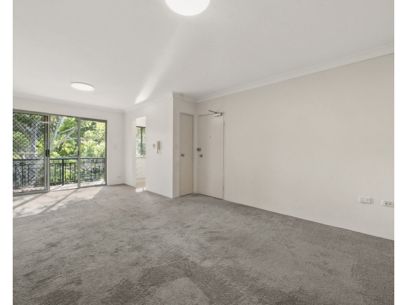 24/2 Fehon Road, Chatswood NSW 2067