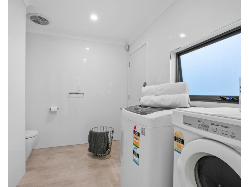 8 Madonna Street, Winston Hills NSW 2153