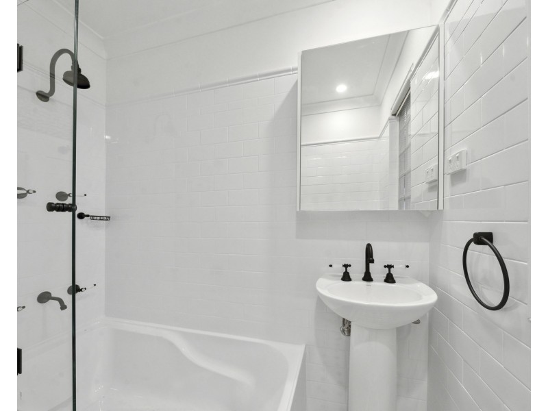 2/81 Kurraba Road, Neutral Bay NSW 2089