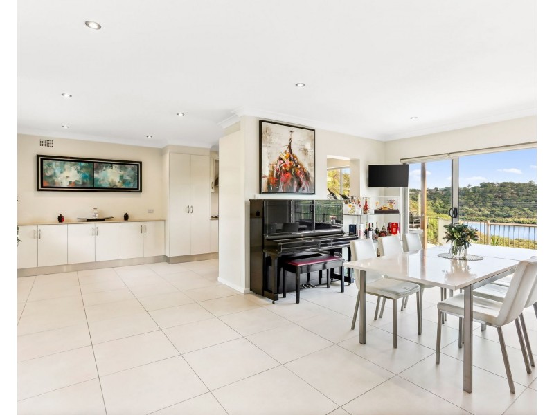 39 Moons Avenue, Lugarno NSW 2210