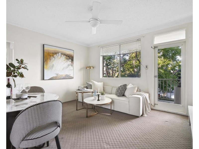 32/105 Burns Bay Road, Lane Cove NSW 2066