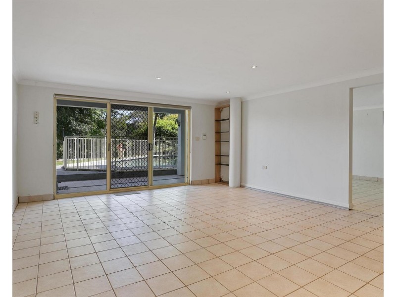 343 Burns Bay Road, Lane Cove NSW 2066