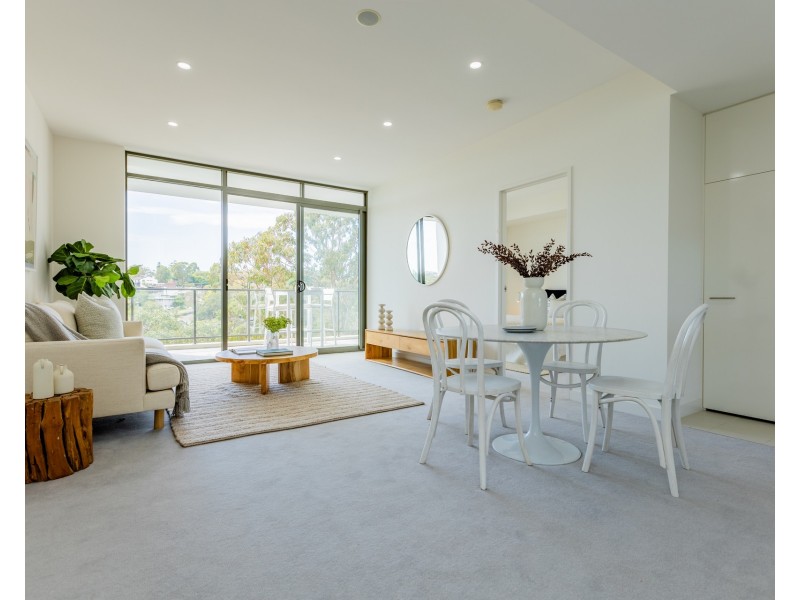 504/13 Waterview Drive, Lane Cove NSW 2066