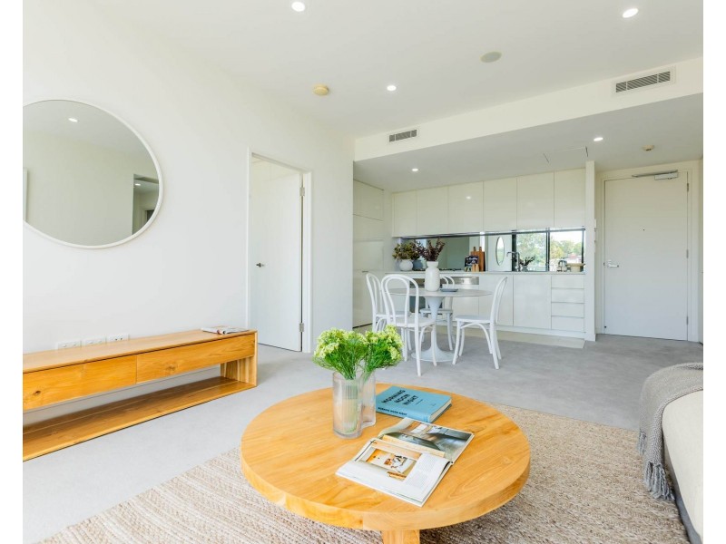 504/13 Waterview Drive, Lane Cove NSW 2066