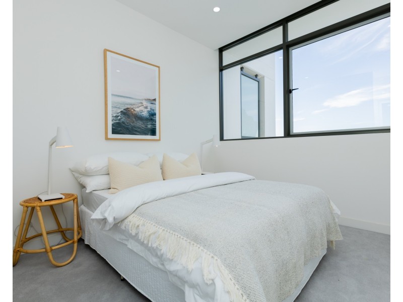 504/13 Waterview Drive, Lane Cove NSW 2066