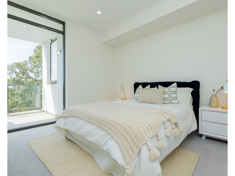 504/13 Waterview Drive, Lane Cove NSW 2066