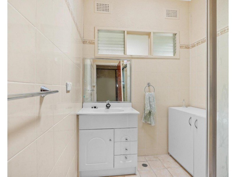 42 Beaconsfield Street, Revesby NSW 2212