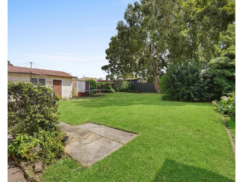 42 Beaconsfield Street, Revesby NSW 2212