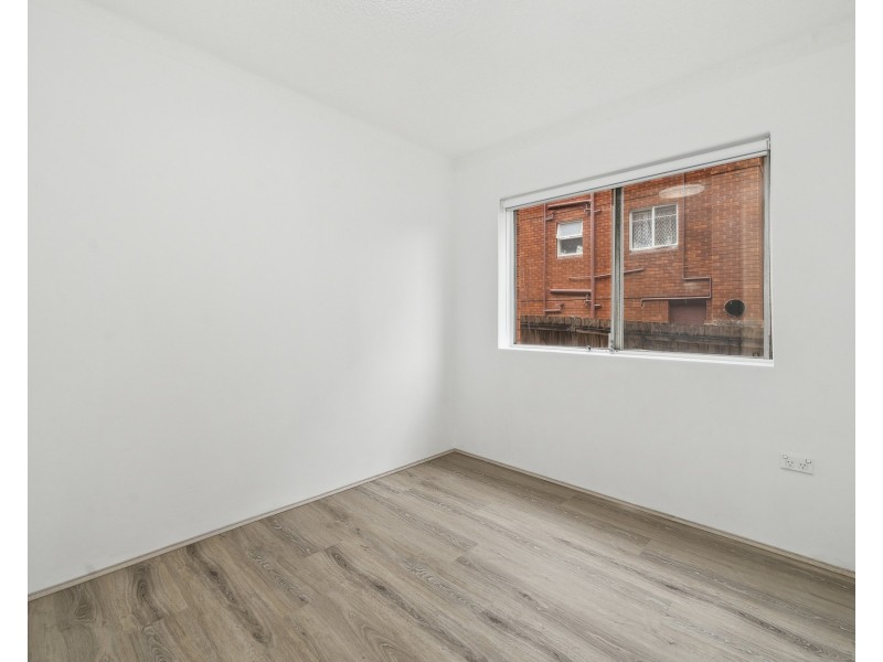 2/33 Forster Street, West Ryde NSW 2114