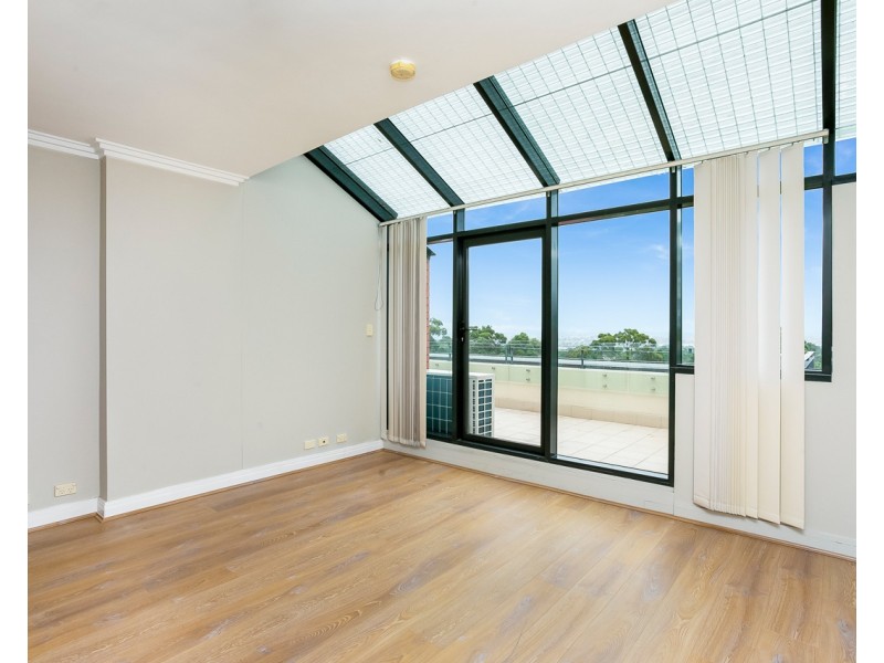 43/236 Pacific Highway, Crows Nest NSW 2065